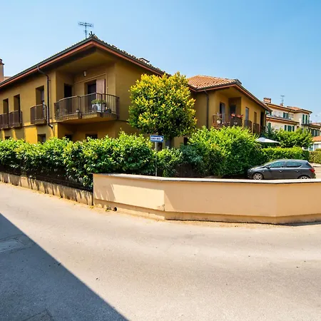 Daire Dimora Berzia Alba (Piedmont)